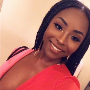 Meet your Posher, Shara